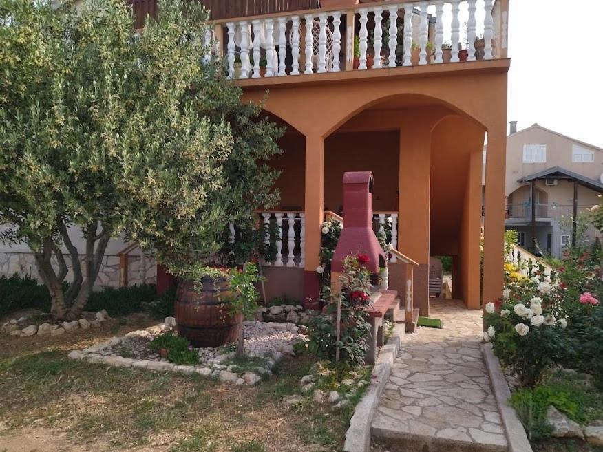 Apartment In Nin With Terrace, Air Conditioning, Wi-Fi المظهر الخارجي الصورة