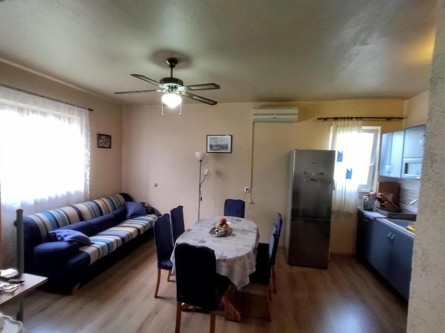 Apartment In Nin With Terrace, Air Conditioning, Wi-Fi المظهر الخارجي الصورة